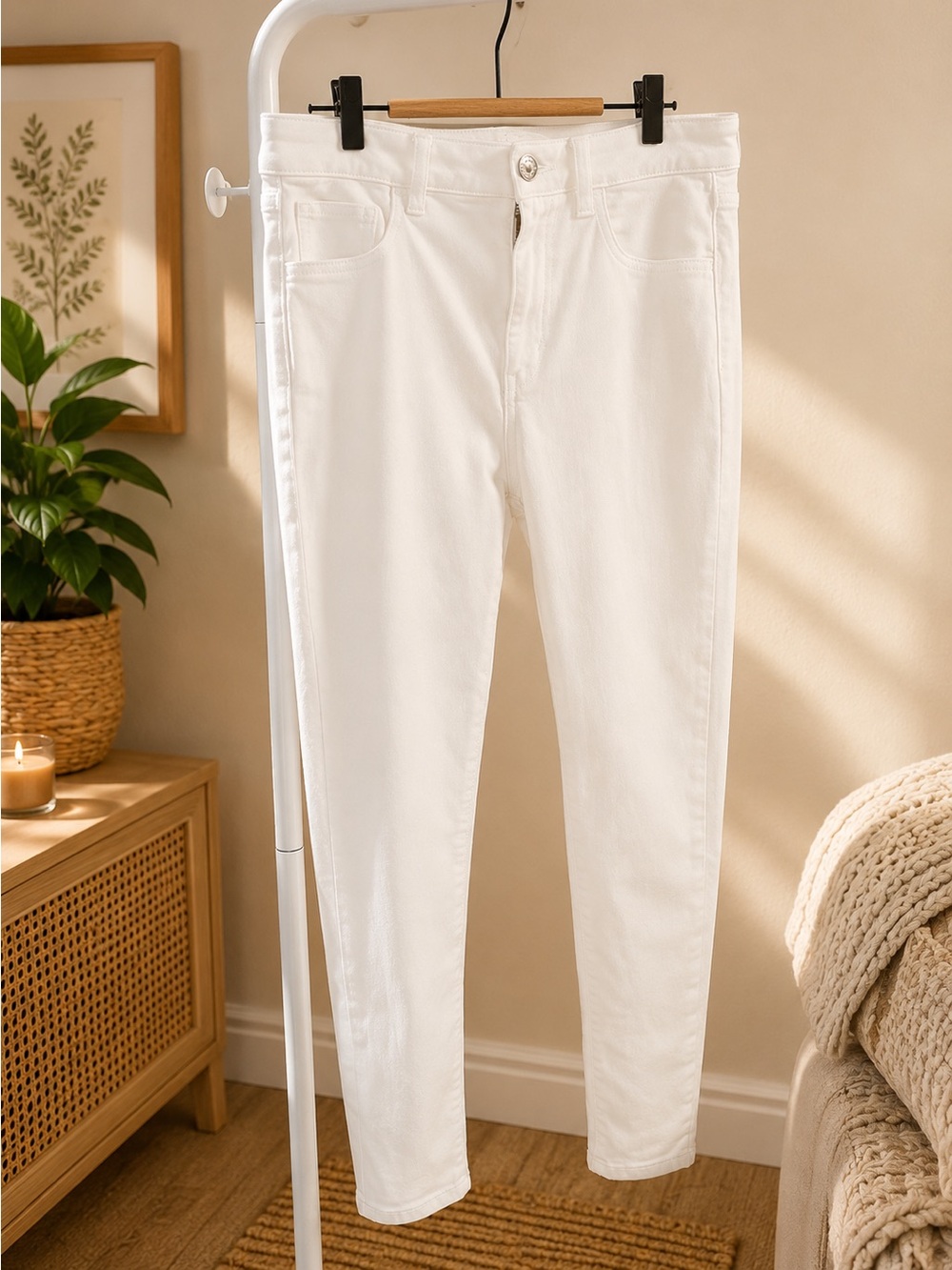 American Eagle Outfitters White Women's Skinny Jeans